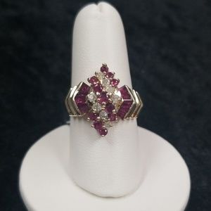 14k yellow gold Ruby and diamond ring